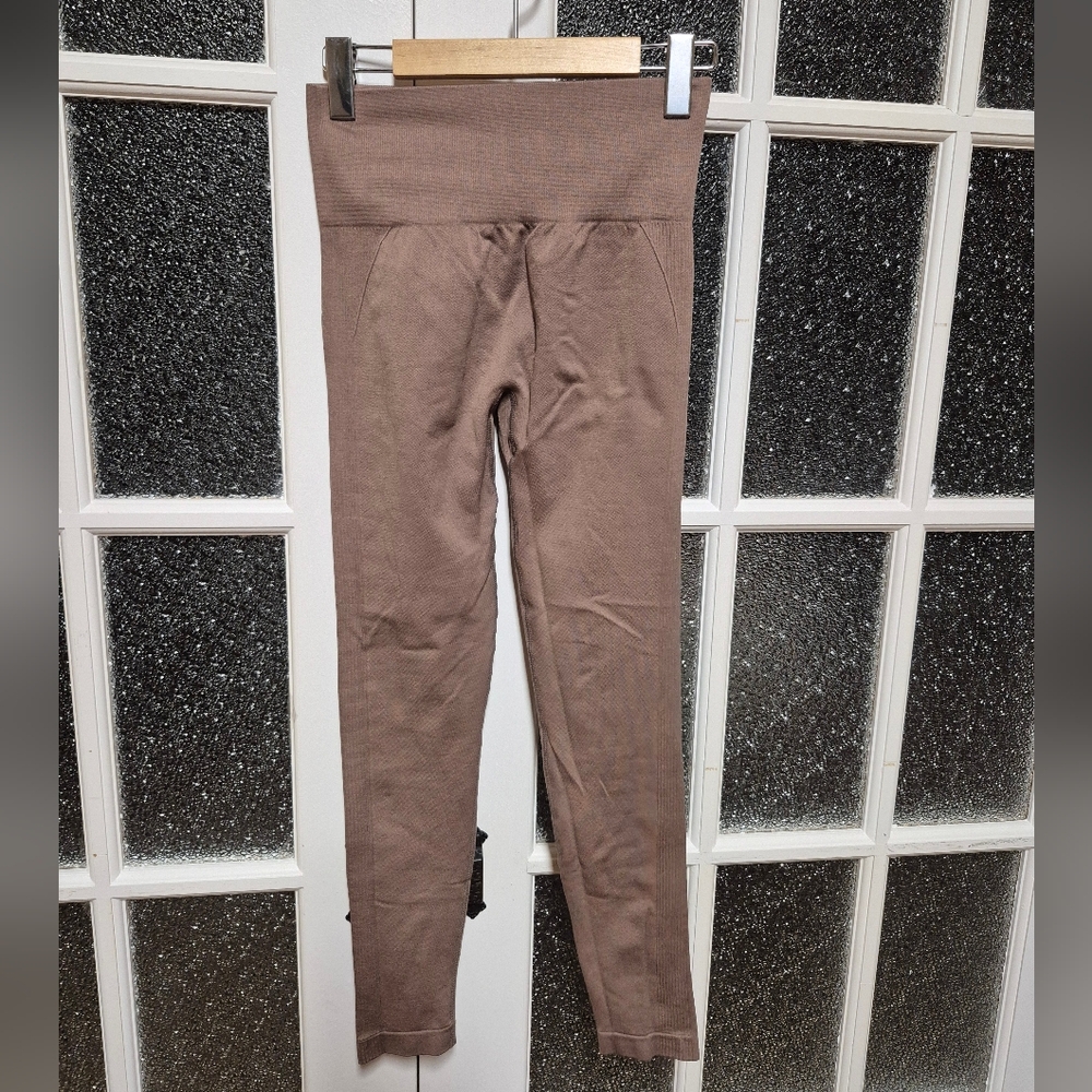 Activewear Scrunch Leggings Glute Enhancing Shapewear High Waisted Brown Tan
